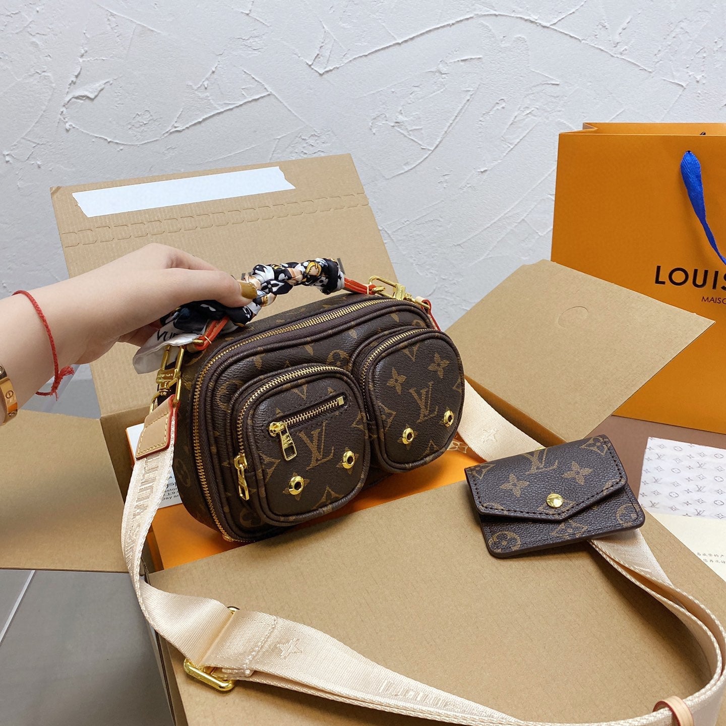 SAC CROISÉ UTILITY Louis Vuitton 2021