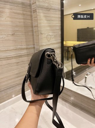 Sac Yves Saint Laurent 28cm