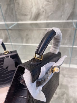 Sac Hermes kelly Birkin 22 / 25 Cm