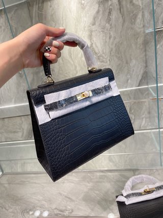Sac Hermes kelly Birkin 22 / 25 Cm
