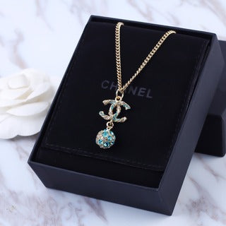 Collier Chanel ( 2 Modèles)