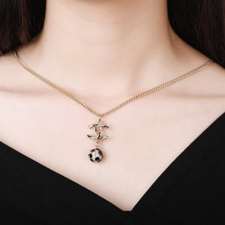 Collier Chanel ( 2 Modèles)